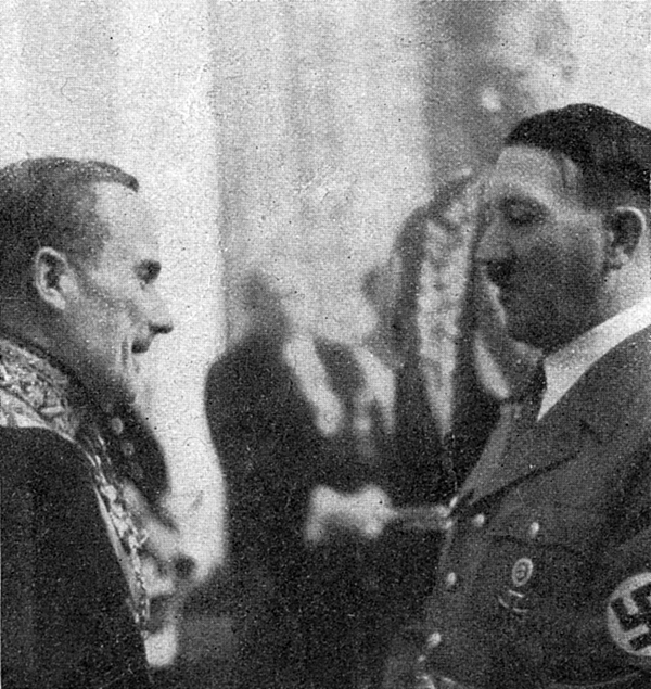 Adolf Hitler in conversation with French diplomat Robert Coulondre